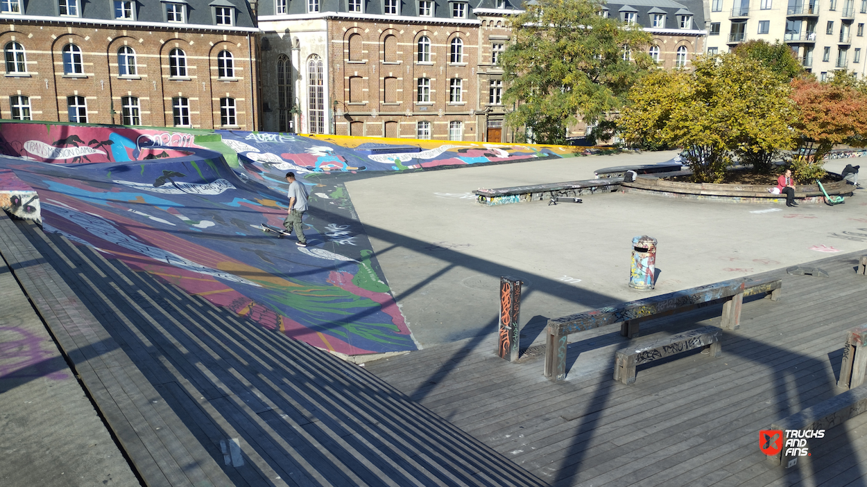 Place de la Chapelle skatepark